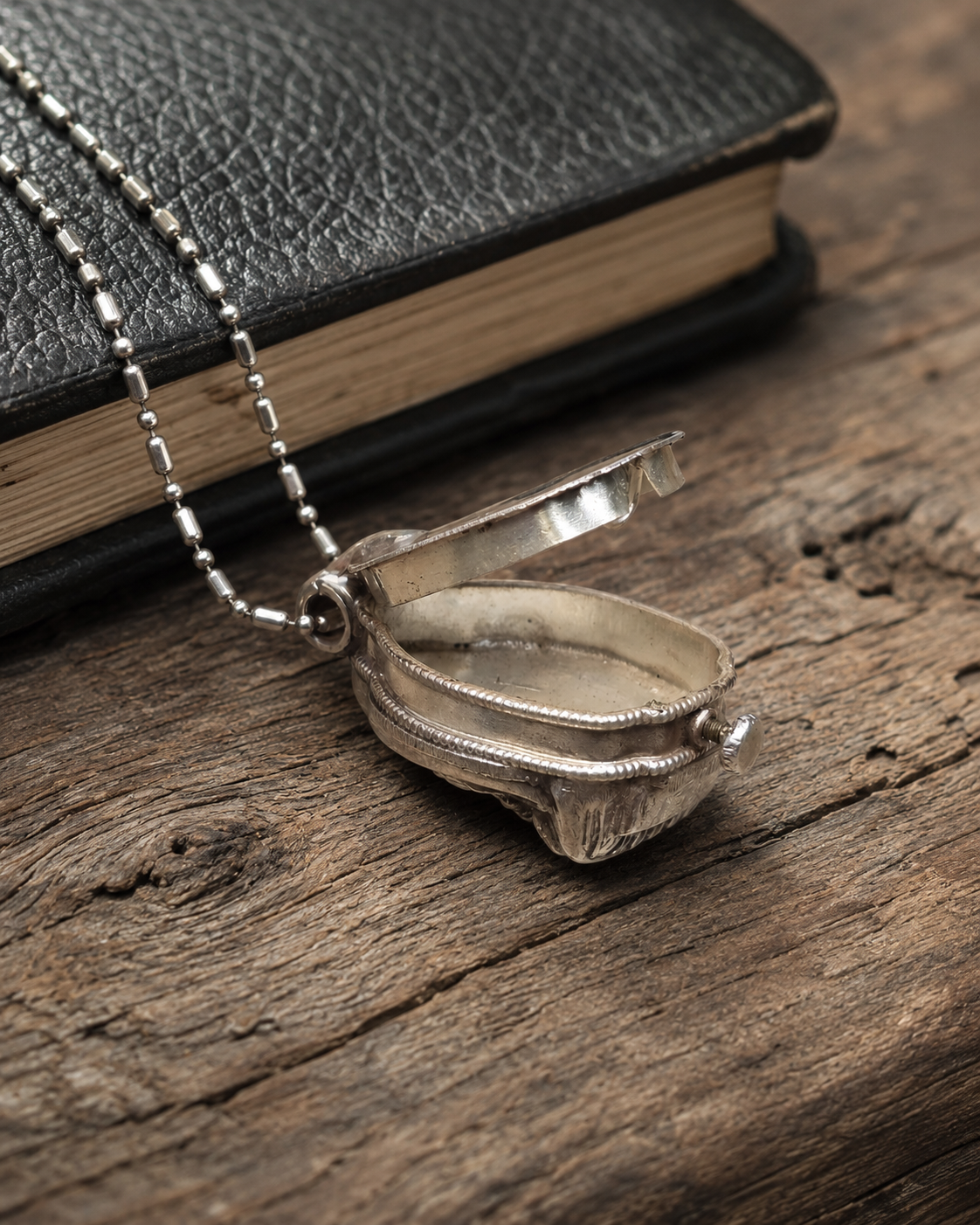 Sterling Silver Vajrasattva Prayer Box Pendant – Buddhist Gau Locket