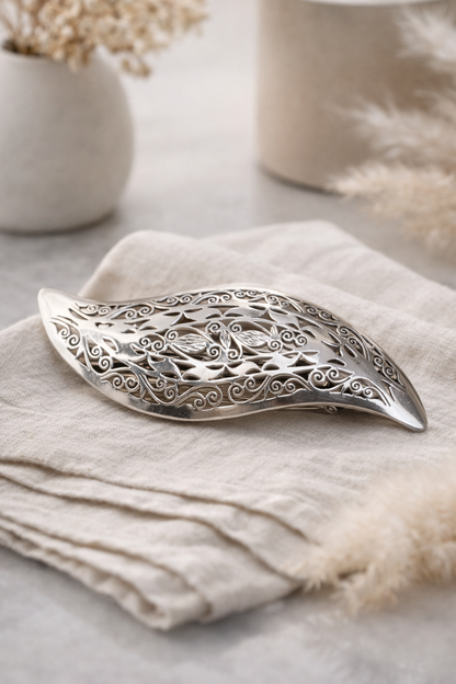 Sterling Silver Filigree Leaf Hair Clip, Handmade Ornate Floral Barrette, Elegant Silver Hair Accessory for Women