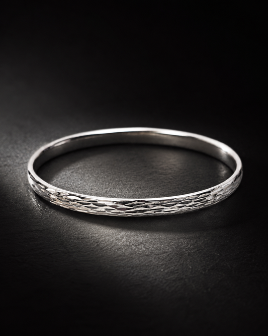 Sterling Silver 5mm Diamond Cut Bangle Bracelet – Faceted Sparkle Oval Stacking Bangle