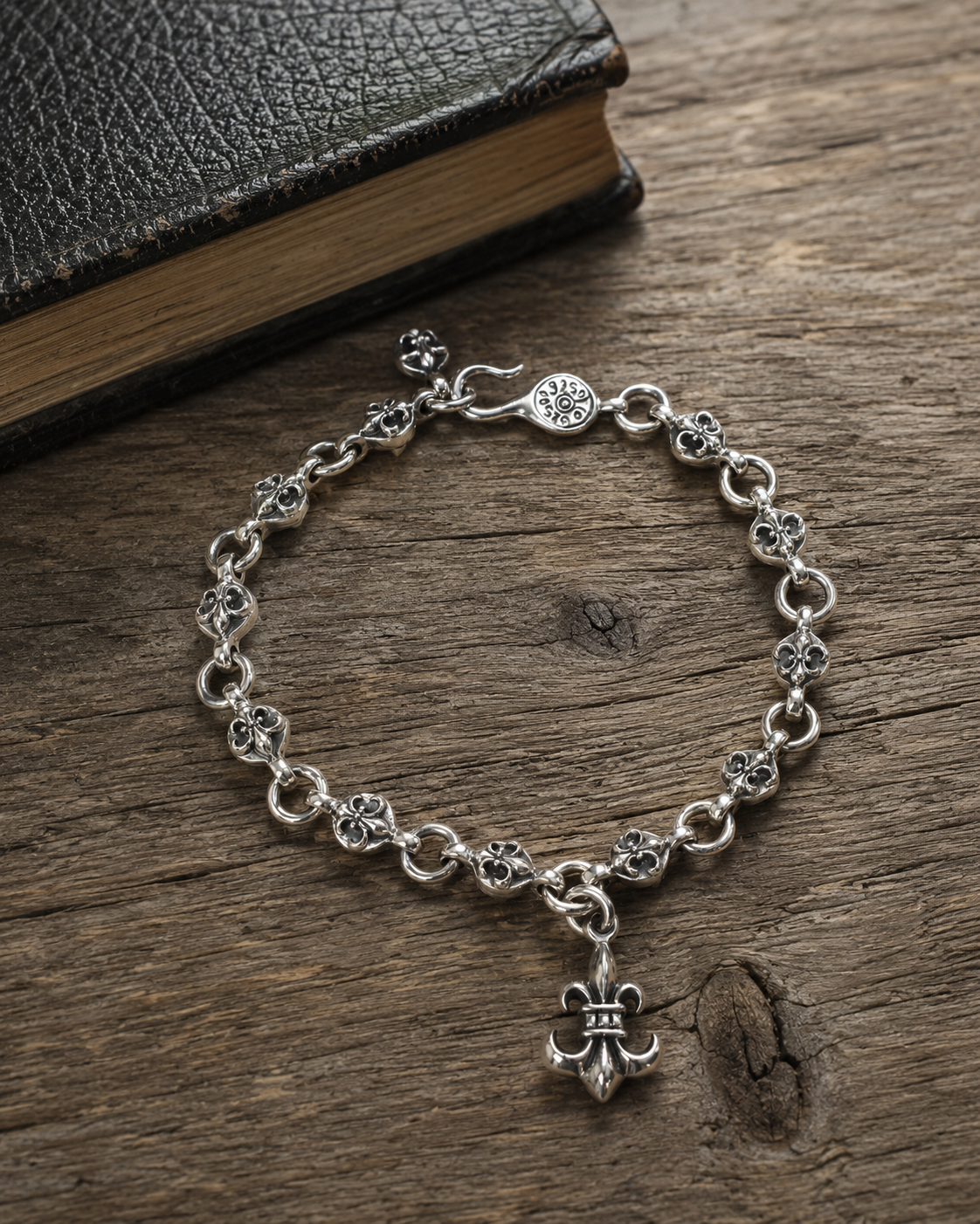 Solid Sterling Silver Fleur de Lis Charm Bracelet – Unisex Gothic Chain Bracelet