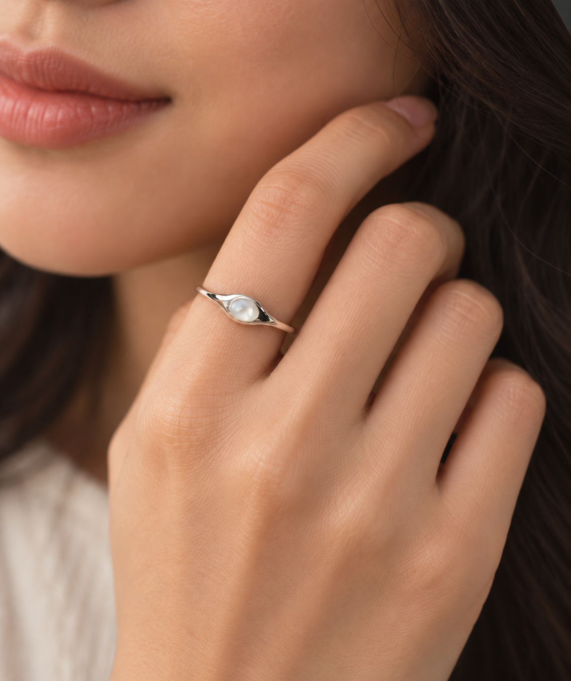 Sterling Silver Mother of Pearl Ring – Minimalist White Gemstone Ring